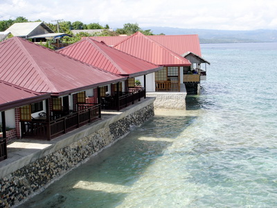 savedra beach resort moalboal cebu 